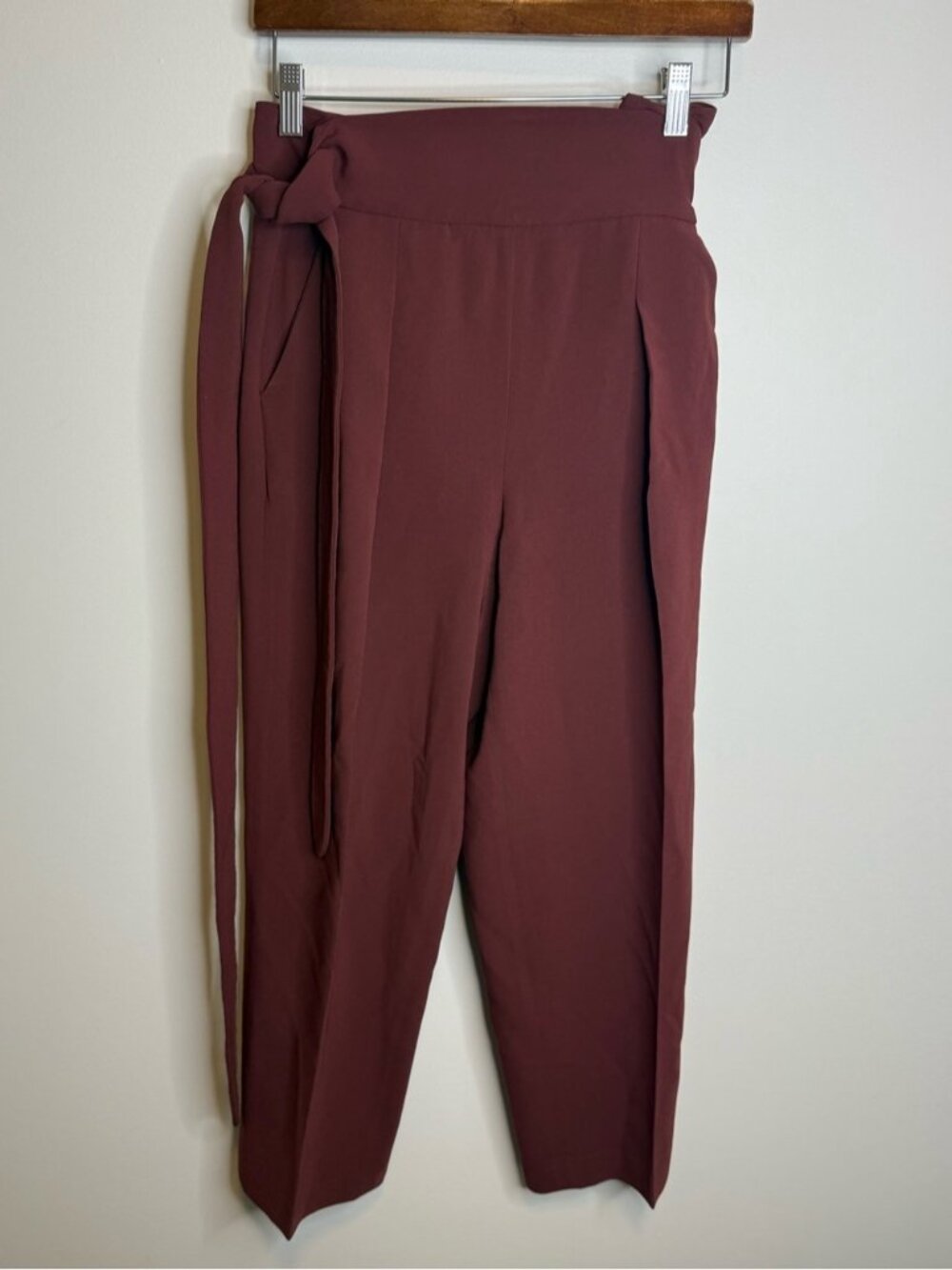 Wilfred aritzia burgundy high waisted tie waist wide leg cropped pants size 2